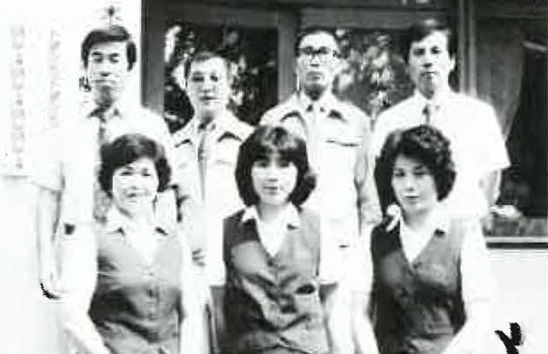 大阪出張所(1986年、営業所に、1991年8月支店に)を開設